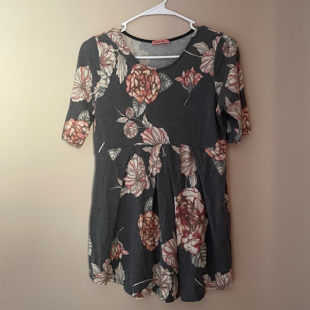 Grey floral maternity shirt